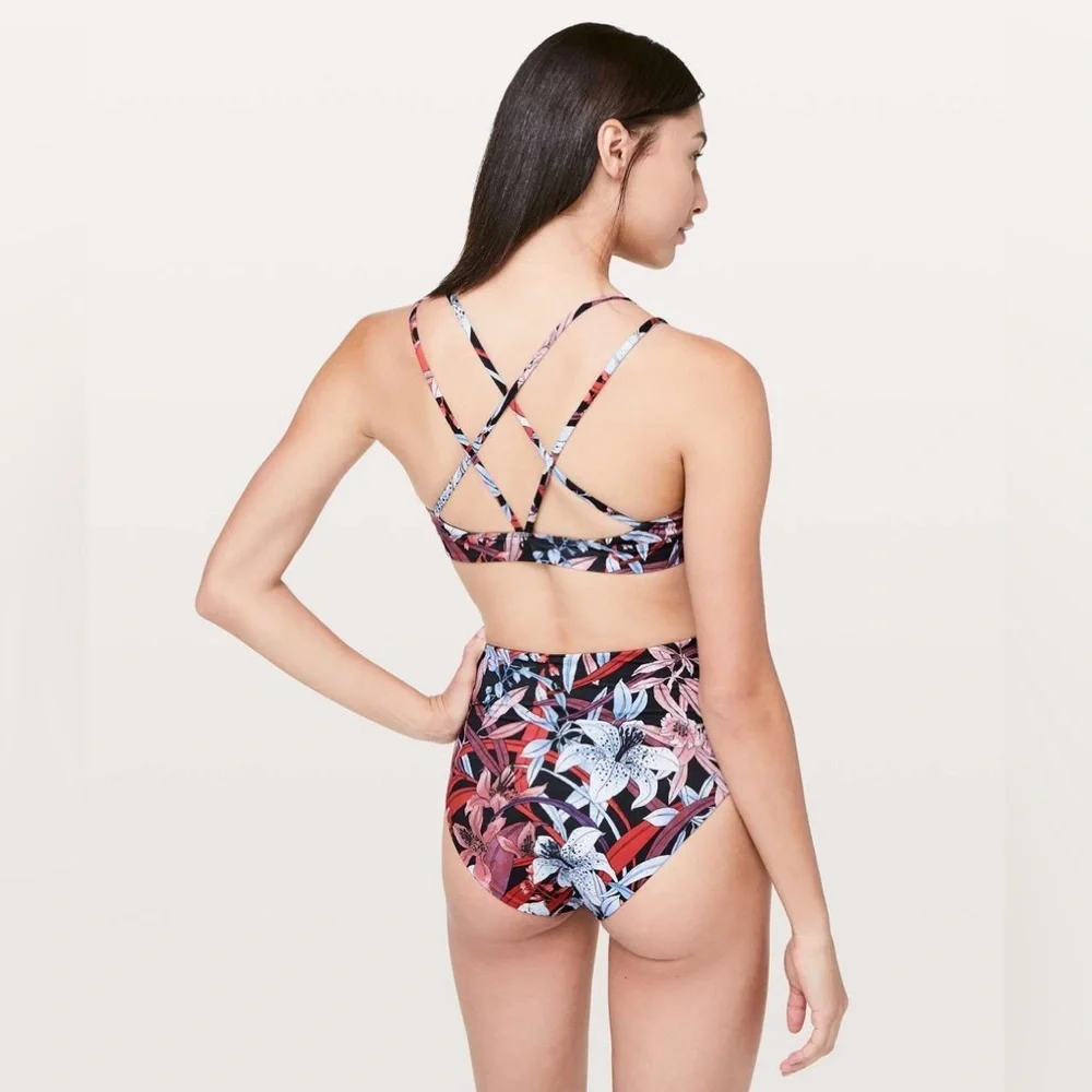 Lululemon Pushing Limits Swim Top Lush Lillies Multi